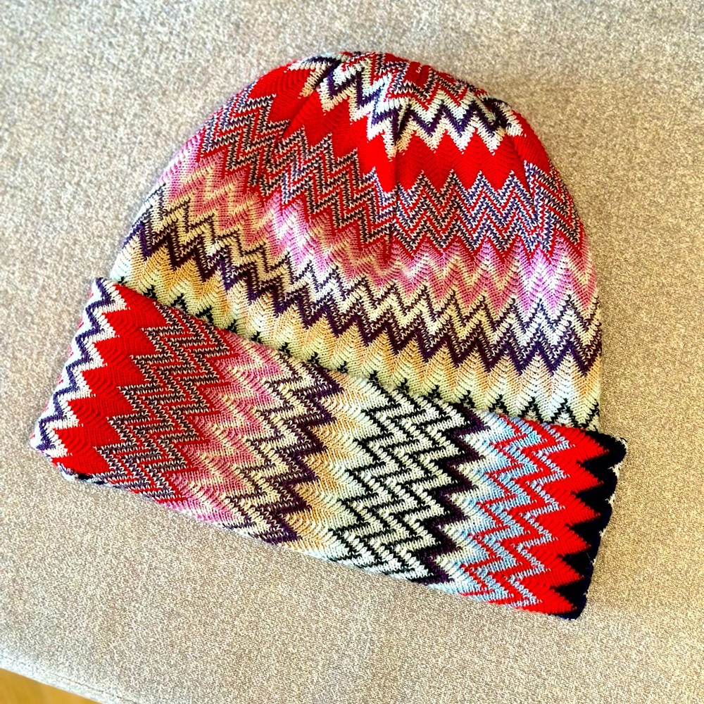 Like New Missoni Zig Zag Wool Beanie